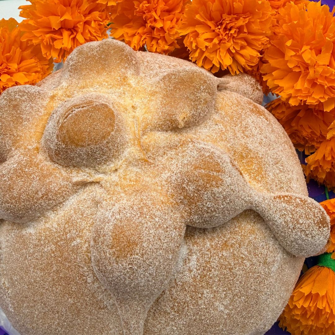 Pan de Muerto - Mexican Bread of the Dead - Medium - 16 oz