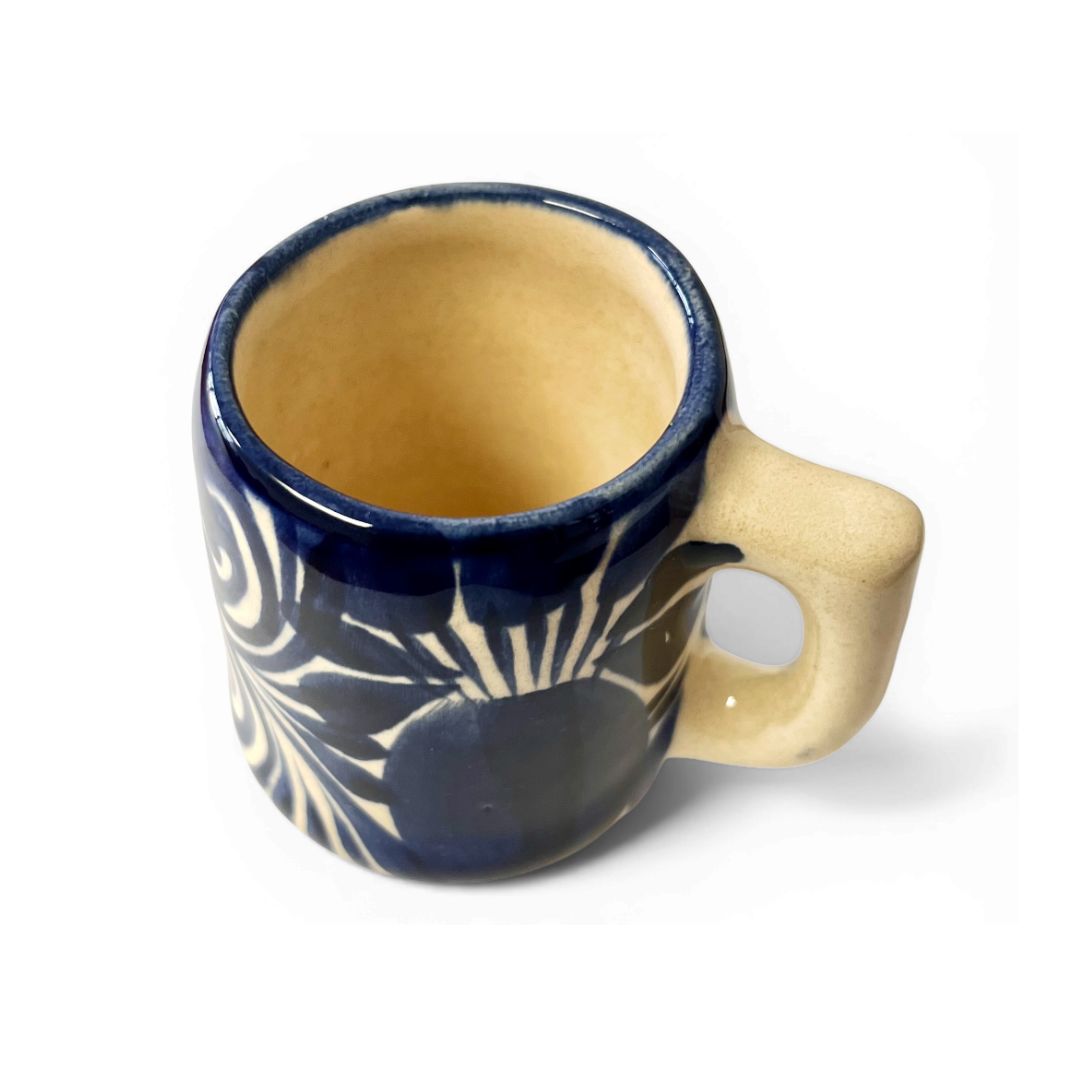 La Mexicana Tequilero de Talavera Azul de Guanajuato – Vaso de Tequila de Cerámica de 2 oz