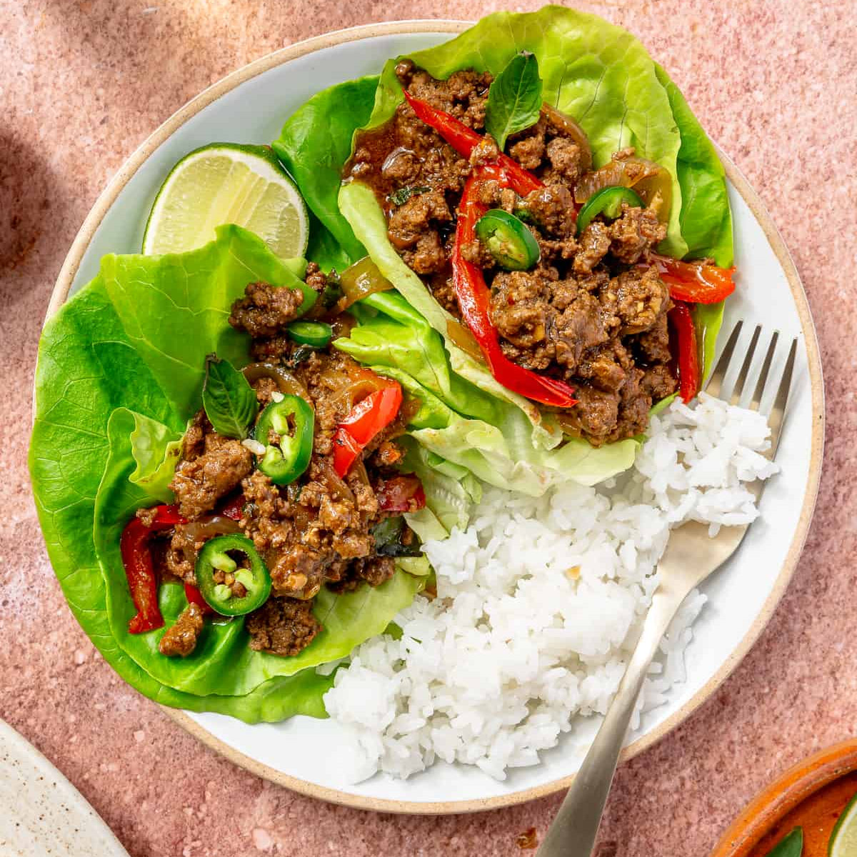 Receta fácil de wraps tailandeses | Receta de aperitivos – MexGrocer.com