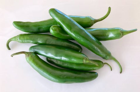 Fresh Chile Serrano Peppers - Chiles Serranos Frescos - 1 lb